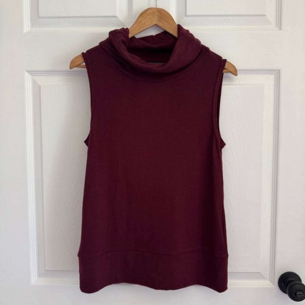 BB Dakota Malorie Mock Neck Cross Back Knit Top Women’s Small Burgundy